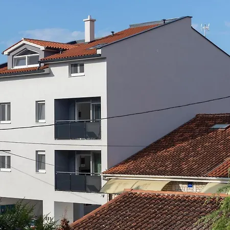 City Apartments Silver Pula Exterior foto