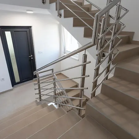City Apartments Silver Pula Exterior foto