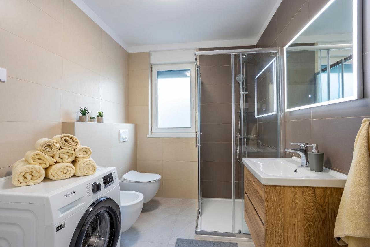 Silver Apartment Pula
