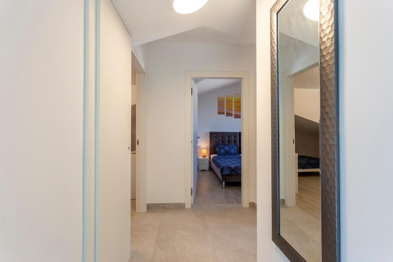 Silver Apartment Pula