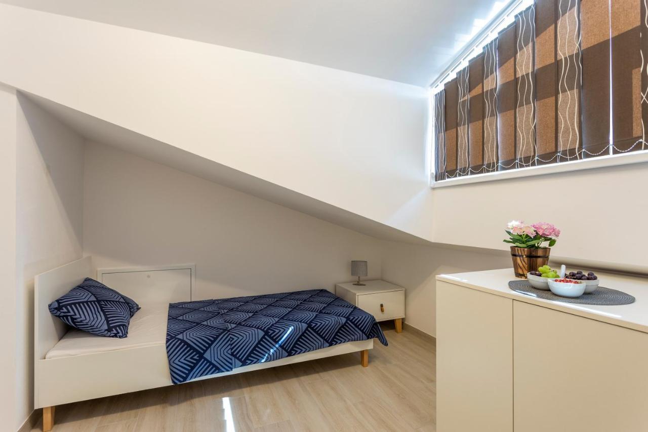 Silver Apartment Pula