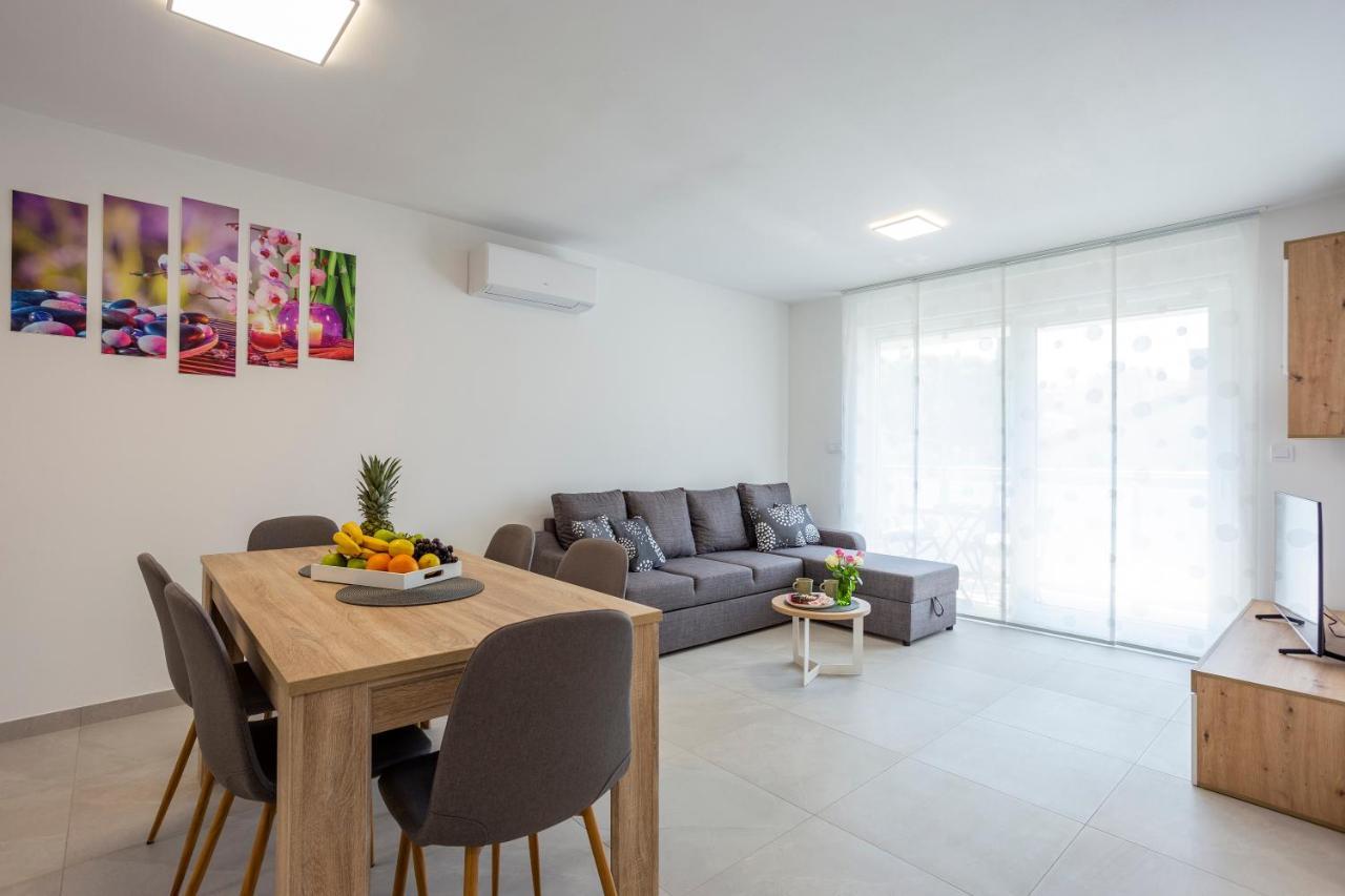 Apartment Silver Pula